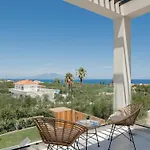 Villa Akea *
