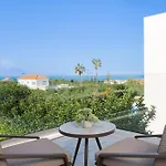 Villa Akea