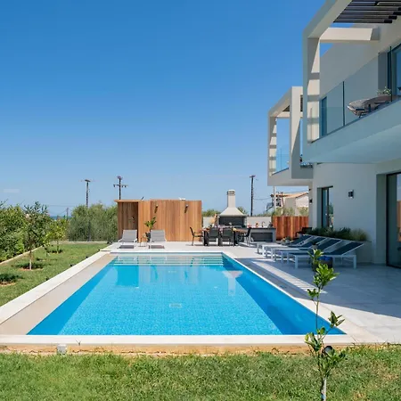 Akea * Τραγάκι